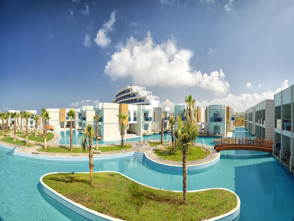 HOTEL-AQUASIS-DE-LUXE-RESORT-AIR-TOUR-TRAVEL-13